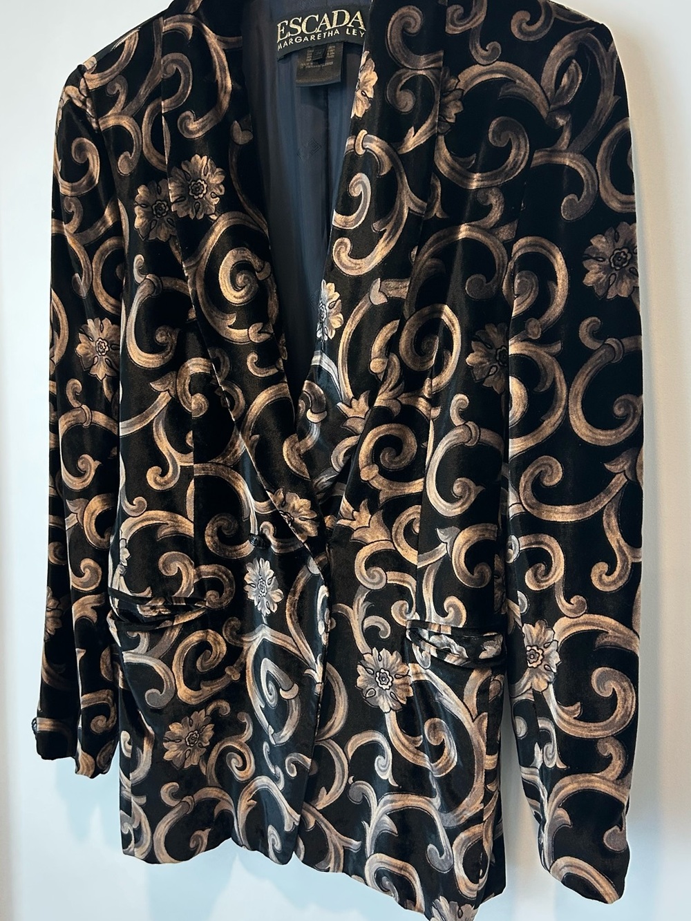 Vintage ESCADA by Margaretha Ley Baroque Velvet Blazer Jacket | Size 4